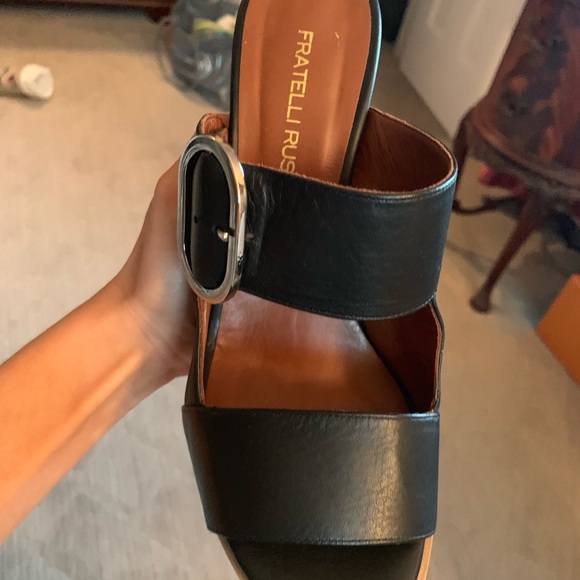 Black mule with lucite heel - Picture 2 of 6